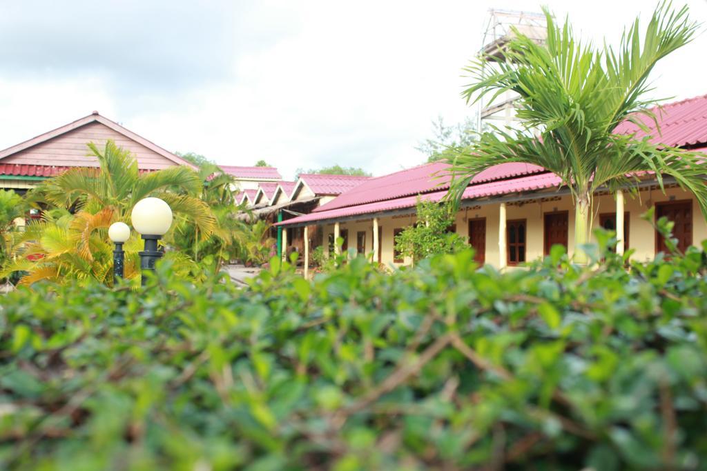 Mien Mien Otres Hotel Sihanoukville Exterior photo